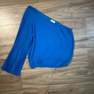 Chic Blue One-Shoulder Sheer Pleated Top